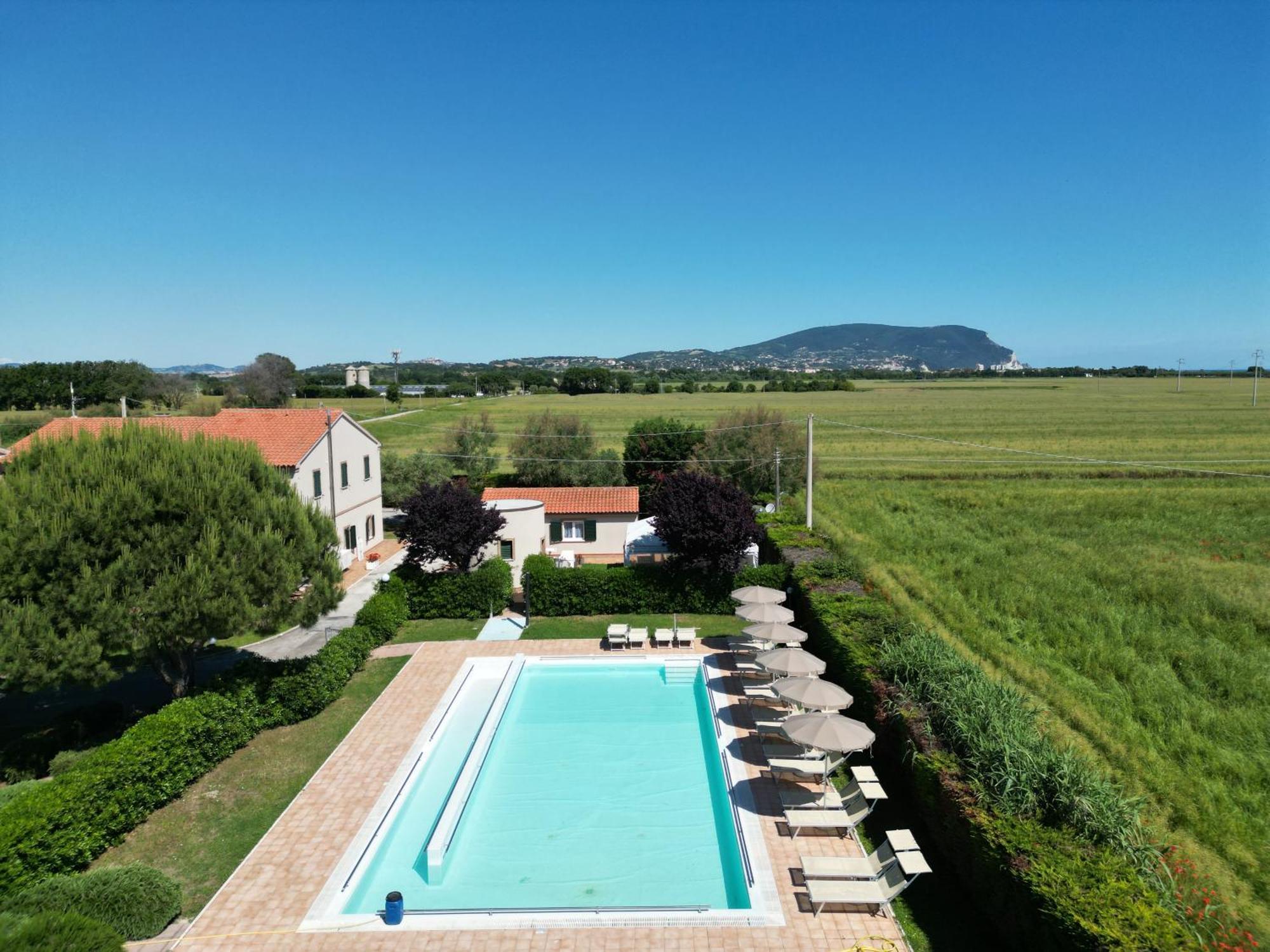 Villa Chiara Porto Recanati Eksteriør billede